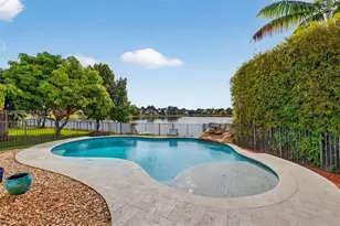 8782 NW 41st St, Cooper City, FL 33024 - Photo 41