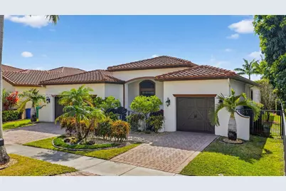 8782 NW 41st St, Cooper City, FL 33024 - Photo 1