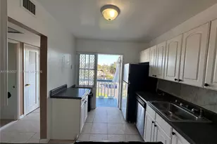 2223 Park Ln, Hollywood, FL 33021 - Photo 3