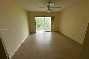 2223 Park Ln, Hollywood, FL 33021 - Photo 9