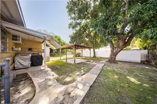 3330 SW 2nd St, Miami, FL 33135 - Photo 29
