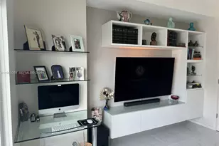 1111 SW 1st Ave, Miami, FL 33130 - Photo 23