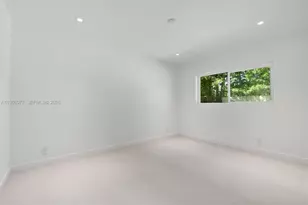 19721 NE 23rd Ave, Miami, FL 33180 - Photo 45