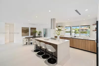 19721 NE 23rd Ave, Miami, FL 33180 - Photo 11