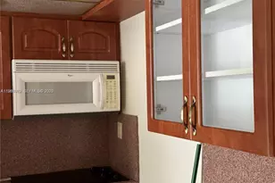 17570 Atlantic Blvd, Sunny Isles Beach, FL 33160 - Photo 3