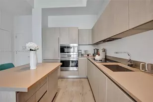 4111 S Ocean Dr, Hollywood, FL 33019 - Photo 17