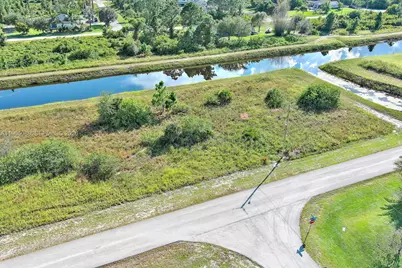 1134 Hudson St E, Lehigh Acres, FL 33974 - Photo 7