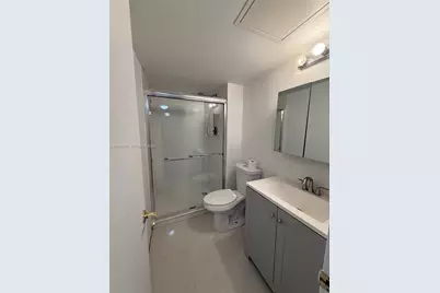 5555 Collins Ave #12Z, Miami Beach, FL 33140 - Photo 7