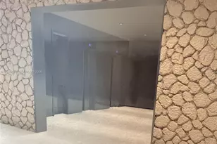 5555 Collins Ave, Miami Beach, FL 33140 - Photo 27