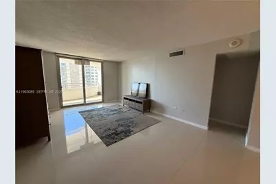 5555 Collins Ave #12Z, Miami Beach, FL 33140 - Photo 17