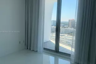 16901 Collins Ave, Sunny Isles Beach, FL 33160 - Photo 9