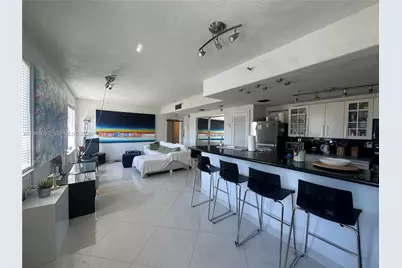 802 Euclid Ave #305, Miami Beach, FL 33139 - Photo 1