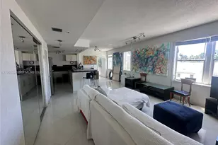 802 Euclid Ave, Miami Beach, FL 33139 - Photo 5