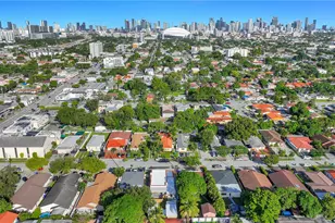 536 NW 25th Ave, Miami, FL 33125 - Photo 15