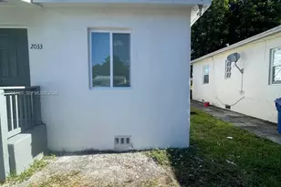 2035 NW 43rd St, Miami, FL 33142 - Photo 3