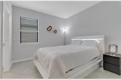 3426 Menores Way, Fort Myers, FL 33905 - Photo 9