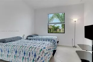 3426 Menores Wy, Fort Myers, FL 33905 - Photo 7