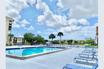 8897 Fontainebleau Blvd #303, Miami, FL 33172 - Photo 19