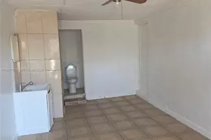 725 Opa-locka Blvd, Opa Locka, FL 33054 - Photo 1