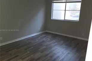 9755 Westview Dr, Coral Springs, FL 33076 - Photo 5