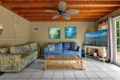 1510 18th St, Key West, FL 33040 - Photo 13