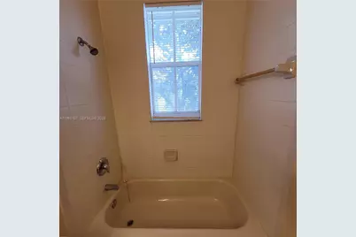 1663 SE 27th Dr #209, Homestead, FL 33035 - Photo 39