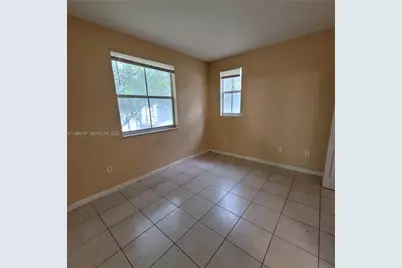 1663 SE 27th Dr #209, Homestead, FL 33035 - Photo 27