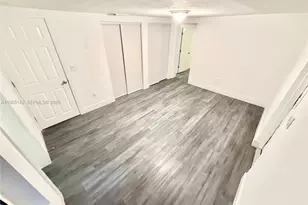 1621 SW 117th Ave, Davie, FL 33325 - Photo 13