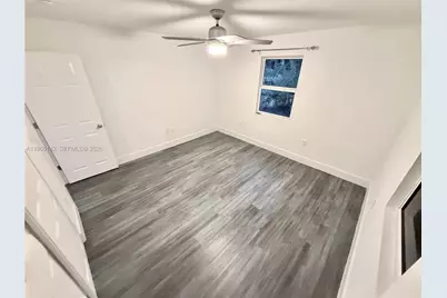 1621 SW 117th Ave, Davie, FL 33325 - Photo 21