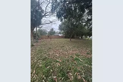 1080 NW 121st St, North Miami, FL 33168 - Photo 31