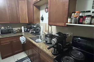 1080 NW 121st St, North Miami, FL 33168 - Photo 11