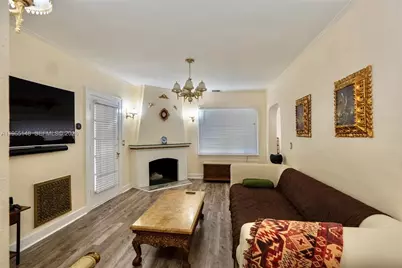 906 Genoa St, Coral Gables, FL 33134 - Photo 9