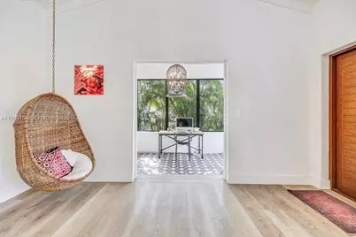 10301 N Miami Ave, Miami Shores, FL 33150 - Photo 13