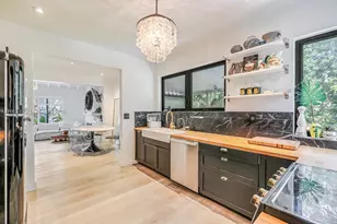 10301 N Miami Ave, Miami Shores, FL 33150 - Photo 11