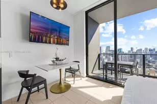 159 NE 6th St, Miami, FL 33132 - Photo 3