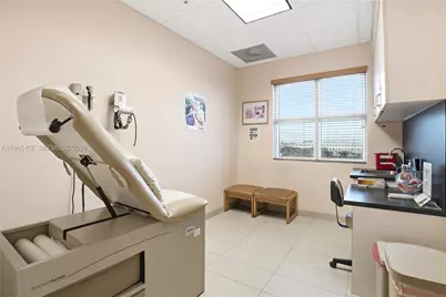 3650 NW 82nd Ave #PH506, Doral, FL 33166 - Photo 5