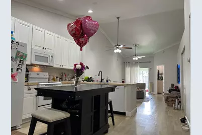 11065 NW 38th Pl, Sunrise, FL 33351 - Photo 5