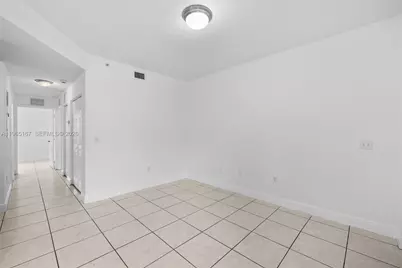 2461 W 78th St #202, Hialeah, FL 33016 - Photo 11