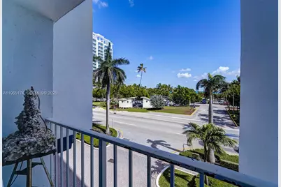6450 Collins Ave #202, Miami Beach, FL 33141 - Photo 27