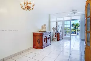 6450 Collins Ave, Miami Beach, FL 33141 - Photo 15