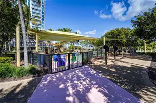 6450 Collins Ave, Miami Beach, FL 33141 - Photo 37