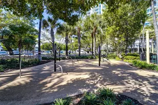 6450 Collins Ave, Miami Beach, FL 33141 - Photo 39