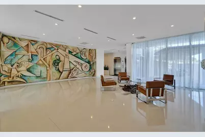 6450 Collins Ave #202, Miami Beach, FL 33141 - Photo 33