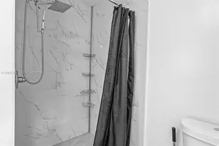 9251 Little River Blvd, Miami, FL 33147 - Photo 17