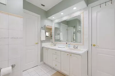 9400 SW 100th Ave Rd, Miami, FL 33176 - Photo 47