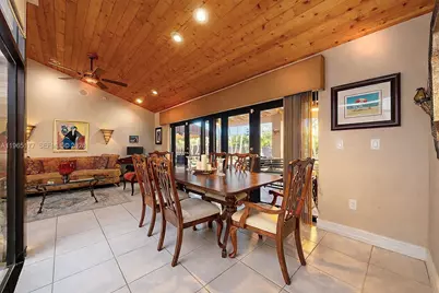 9400 SW 100th Ave Rd, Miami, FL 33176 - Photo 29