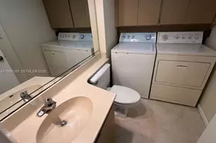 2610 26th Way, Riviera Beach, FL 33407 - Photo 9