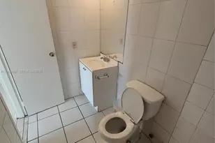 5100 SW 41st St, Pembroke Park, FL 33023 - Photo 29