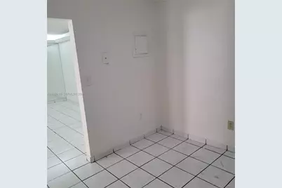 5100 SW 41st St #221, Pembroke Park, FL 33023 - Photo 11