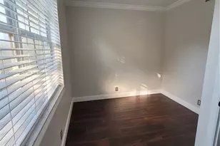 205 Mallory Ct, Weston, FL 33326 - Photo 5